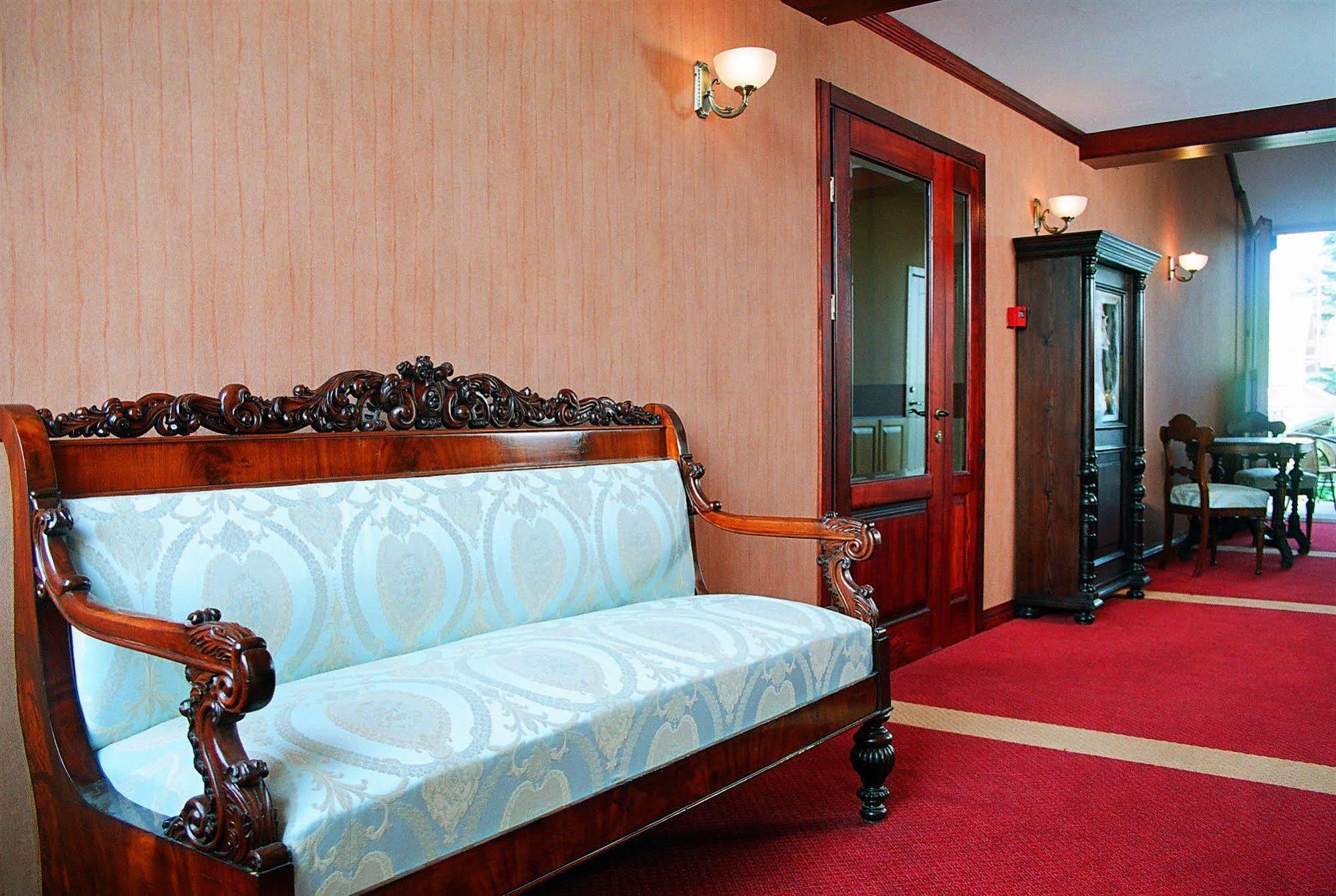 Jure Hotel Palanga Ngoại thất bức ảnh