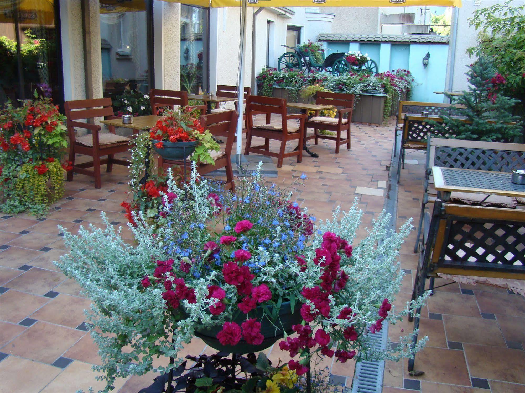 Jure Hotel Palanga Ngoại thất bức ảnh