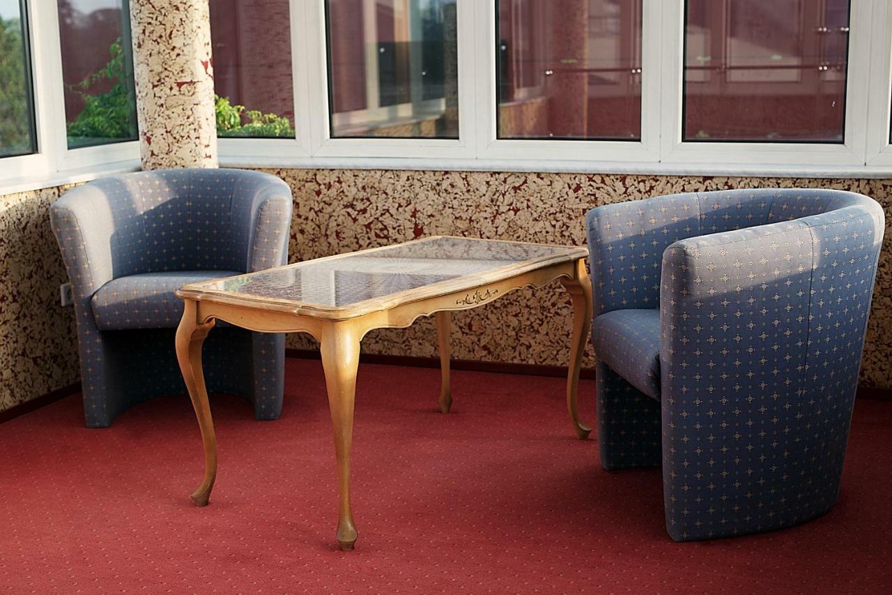 Jure Hotel Palanga Ngoại thất bức ảnh