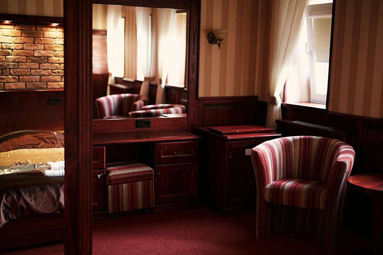 Jure Hotel Palanga Ngoại thất bức ảnh